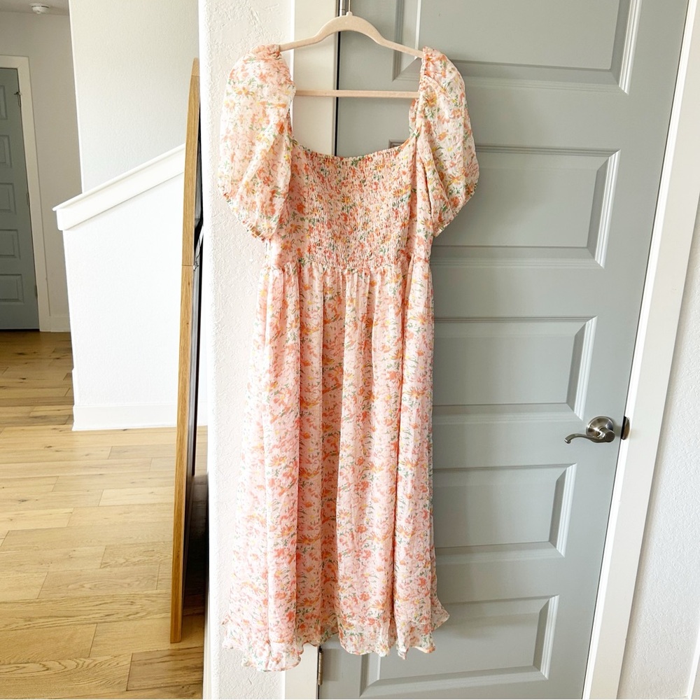 New Anthropologie ASTR The Label Lunaria Pleated Floral Midi Dress - Picture 9 of 9